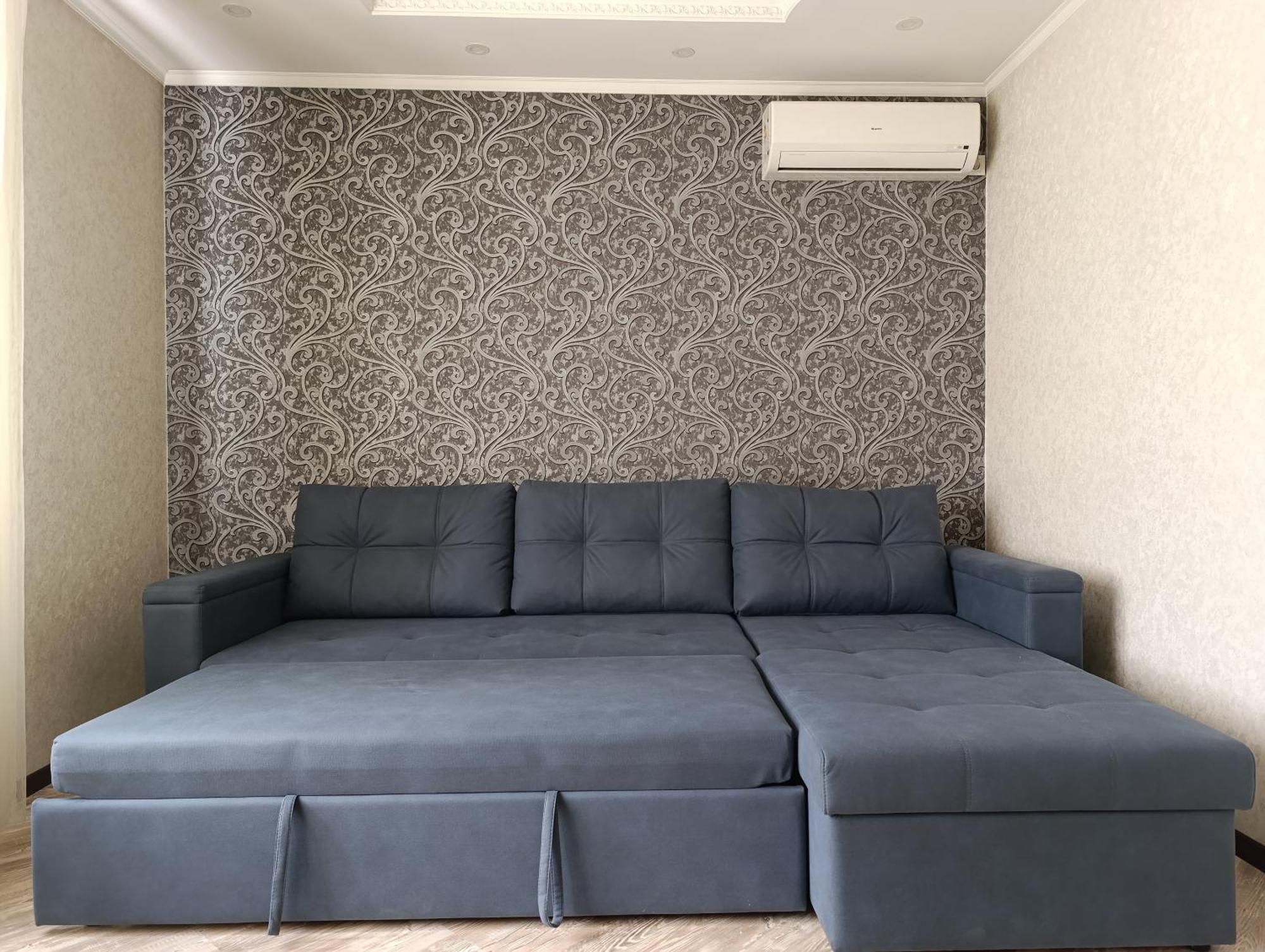 Appartamento Aura On Abdrahmanova 145 Bishkek Esterno foto